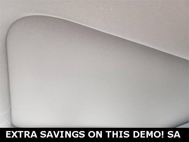 new 2025 Jeep Grand Cherokee car, priced at $45,640