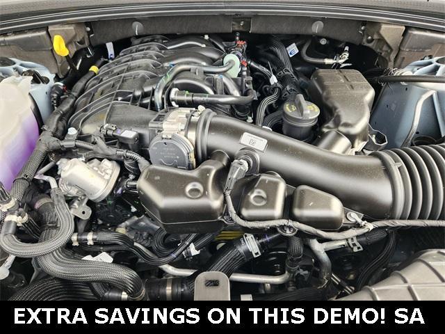 new 2025 Jeep Grand Cherokee car, priced at $45,640