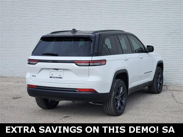new 2025 Jeep Grand Cherokee car, priced at $45,640