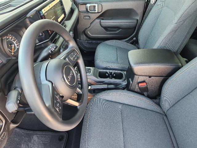 new 2026 Jeep Gladiator car, priced at $37,815