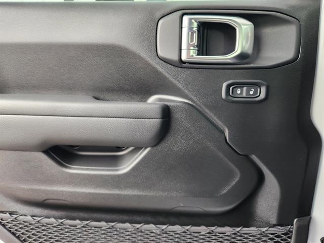 new 2026 Jeep Wrangler car, priced at $38,185