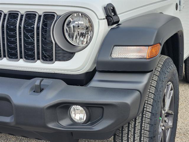 new 2026 Jeep Wrangler car, priced at $38,185