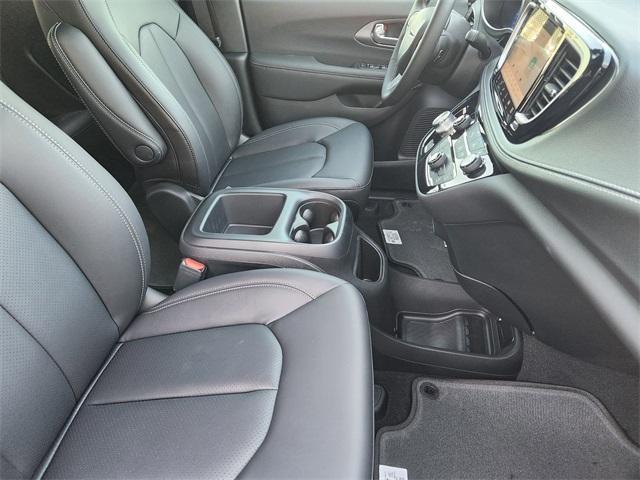 new 2026 Chrysler Pacifica car, priced at $38,165