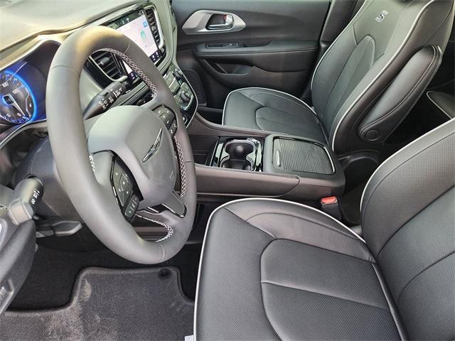 new 2026 Chrysler Pacifica car, priced at $45,160