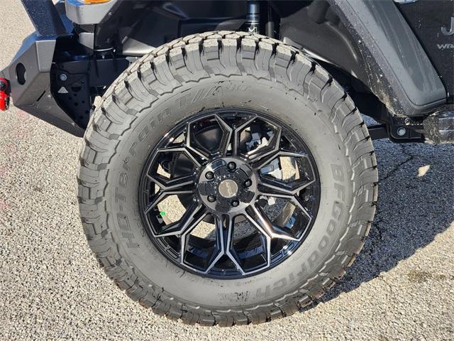 new 2025 Jeep Wrangler car, priced at $74,494