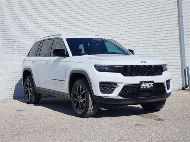 new 2025 Jeep Grand Cherokee car, priced at $39,500