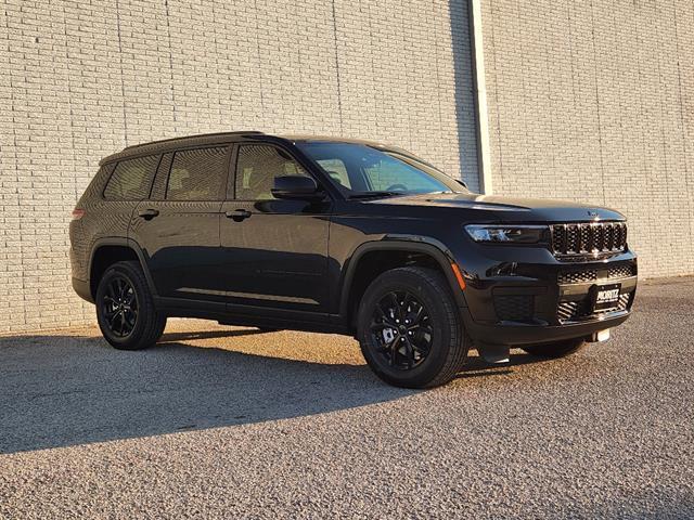 new 2025 Jeep Grand Cherokee L car, priced at $39,580