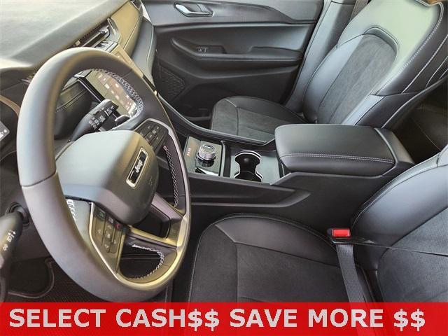 new 2025 Jeep Grand Cherokee L car, priced at $44,080