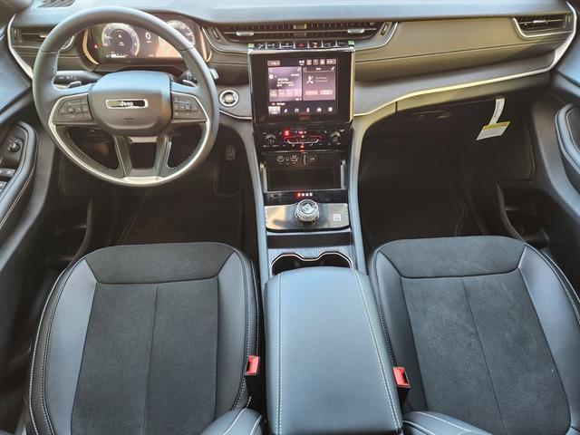 new 2025 Jeep Grand Cherokee L car, priced at $42,380