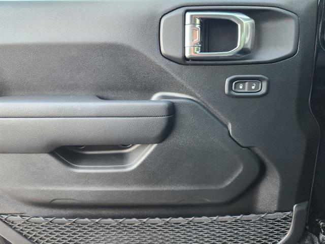 new 2026 Jeep Wrangler car, priced at $37,670