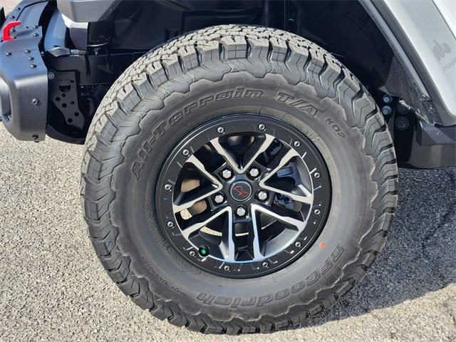 new 2026 Jeep Wrangler car, priced at $58,805