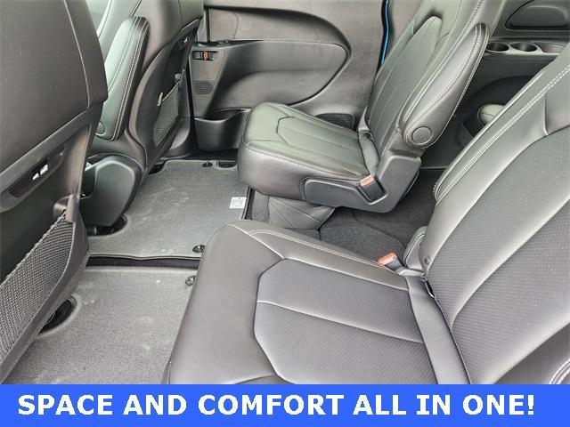 new 2026 Chrysler Pacifica car, priced at $41,275