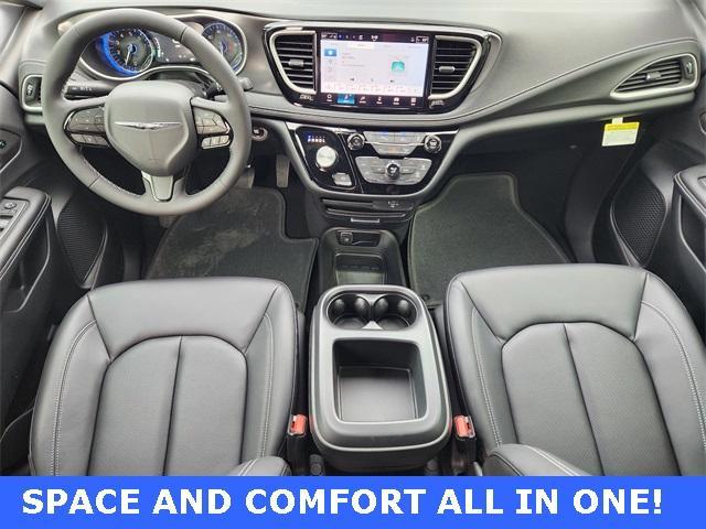 new 2026 Chrysler Pacifica car, priced at $41,275