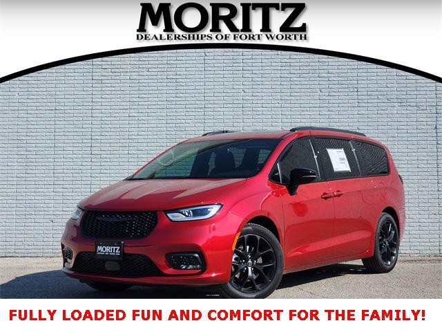 new 2026 Chrysler Pacifica car, priced at $45,655