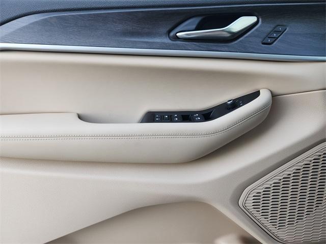 new 2025 Jeep Grand Cherokee car, priced at $43,090