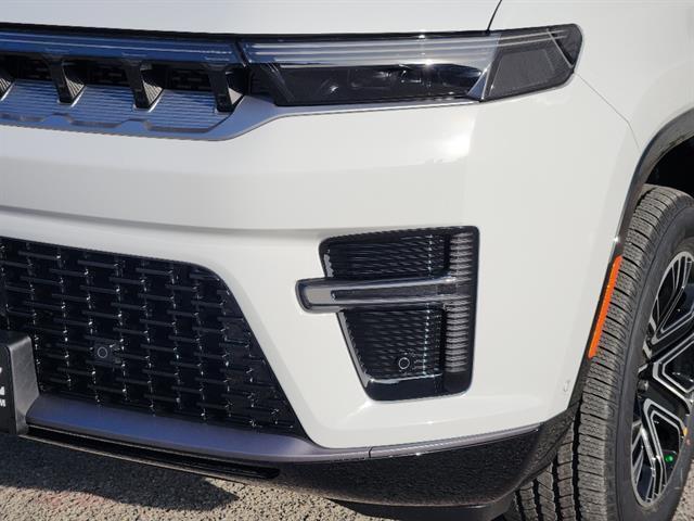 new 2026 Jeep Grand Wagoneer car, priced at $66,335