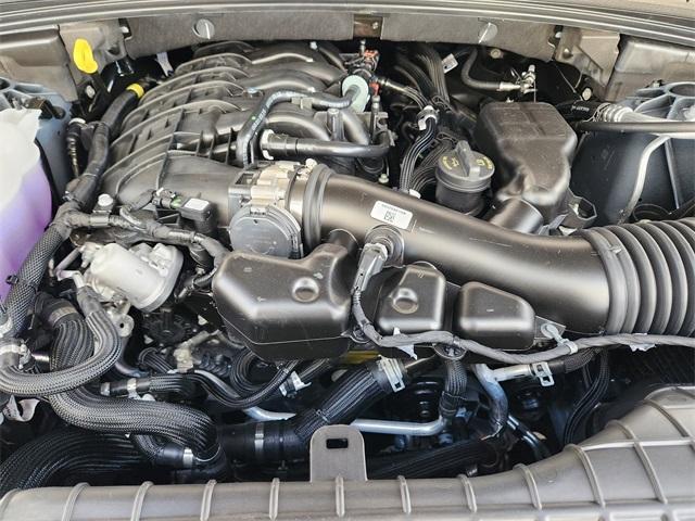 new 2025 Jeep Grand Cherokee car, priced at $43,185