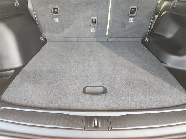 new 2025 Jeep Grand Cherokee car, priced at $43,185