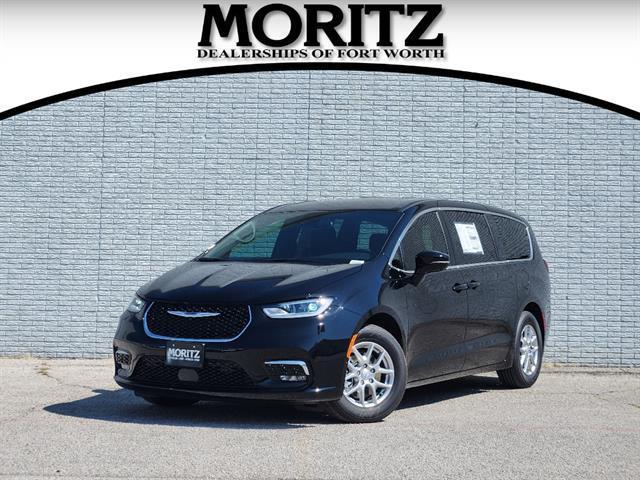 new 2025 Chrysler Pacifica car, priced at $41,255