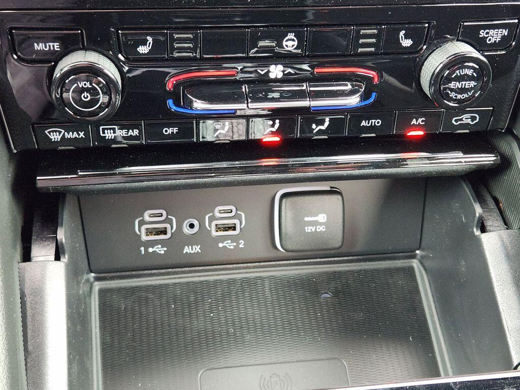 new 2026 Jeep Grand Cherokee car, priced at $36,985
