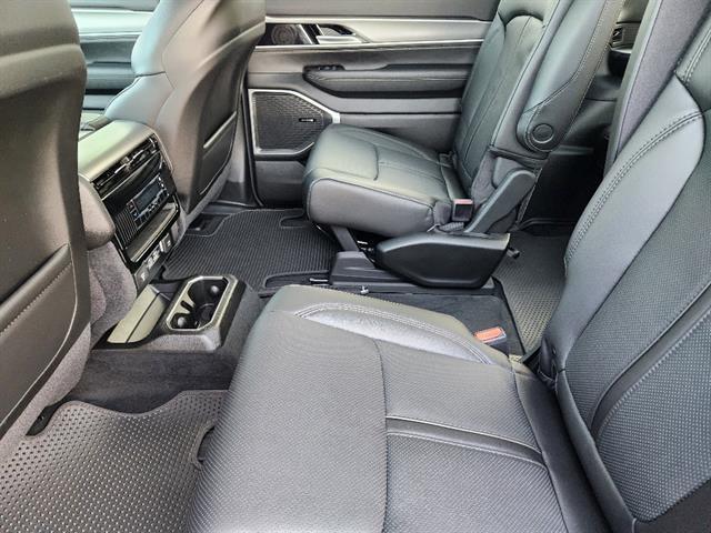 new 2026 Jeep Grand Wagoneer car, priced at $70,525