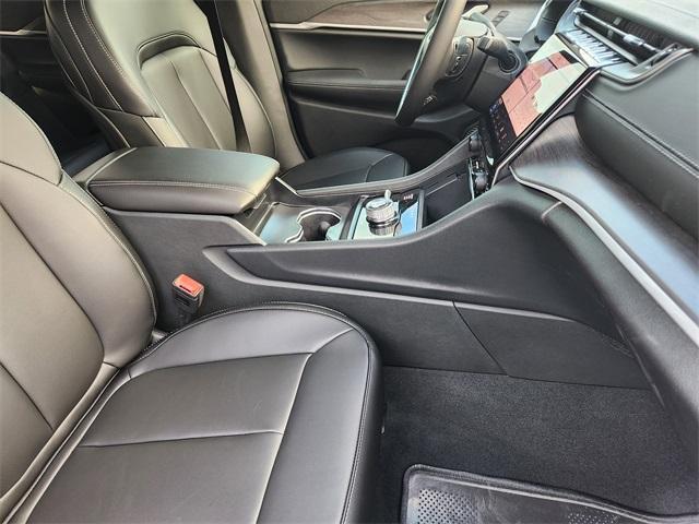 new 2025 Jeep Grand Cherokee car, priced at $45,635