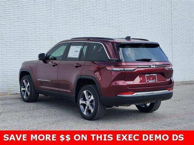 new 2025 Jeep Grand Cherokee car, priced at $48,060
