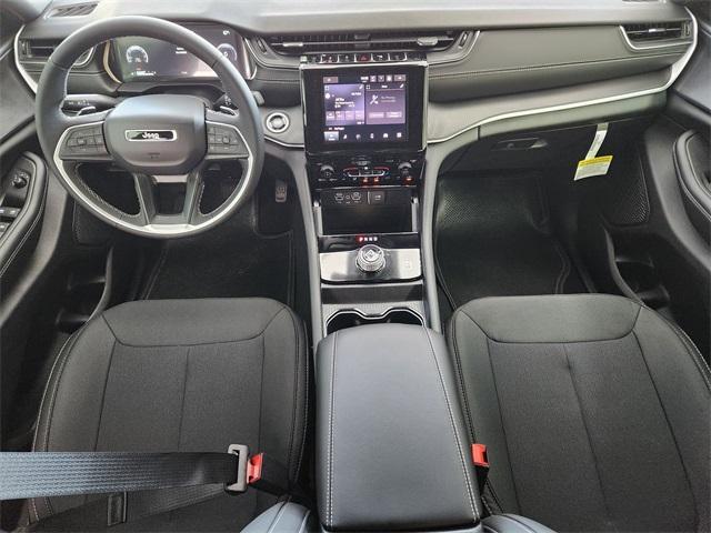 new 2025 Jeep Grand Cherokee L car, priced at $38,280