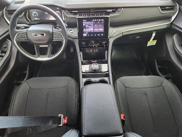 new 2025 Jeep Grand Cherokee L car, priced at $33,780