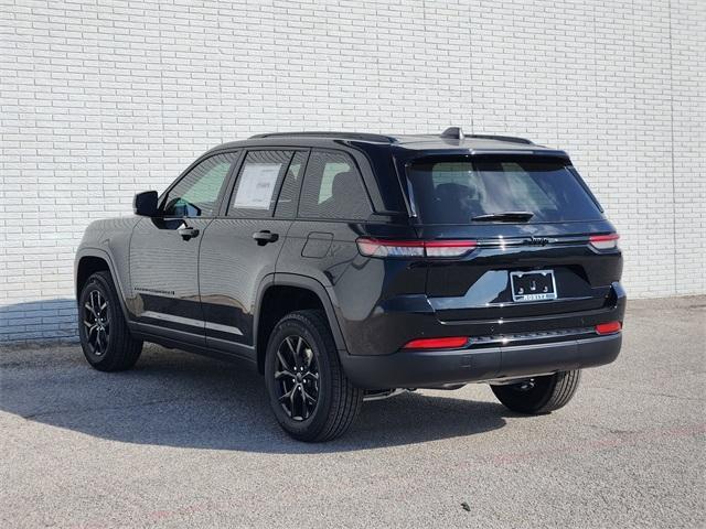 new 2025 Jeep Grand Cherokee car, priced at $37,480