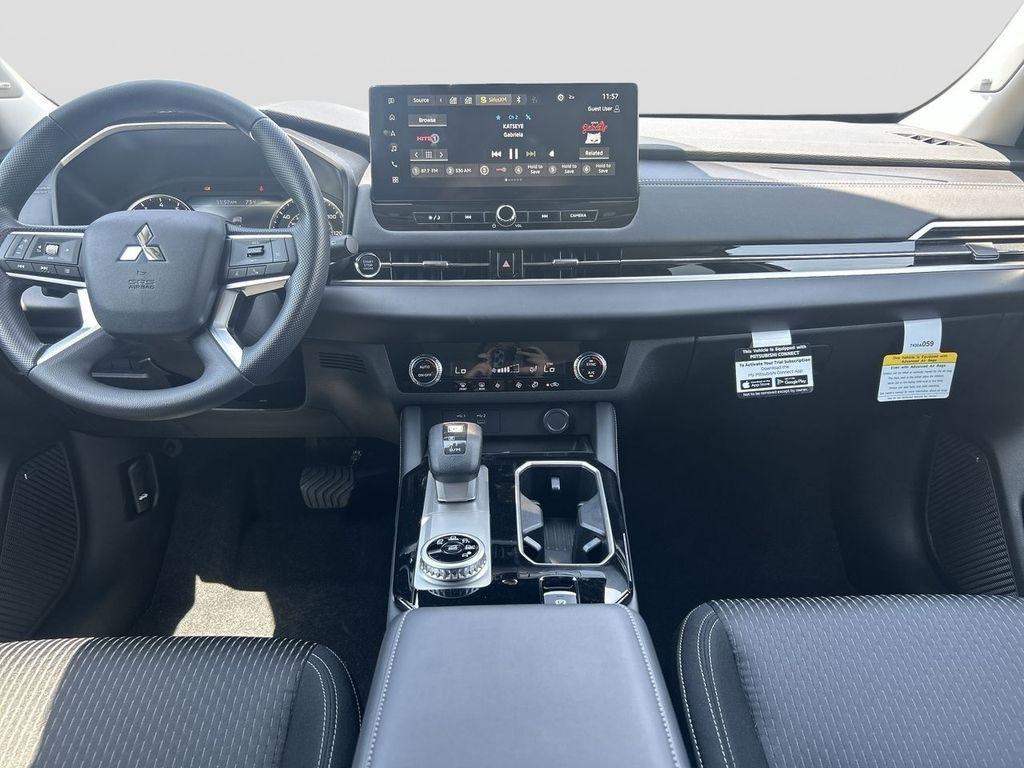 new 2026 Mitsubishi Outlander car, priced at $30,312