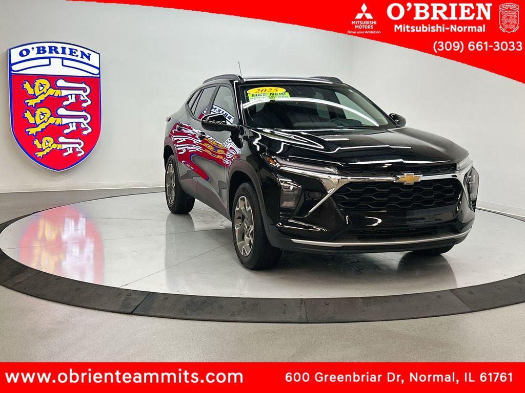 used 2025 Chevrolet Trax car, priced at $20,900