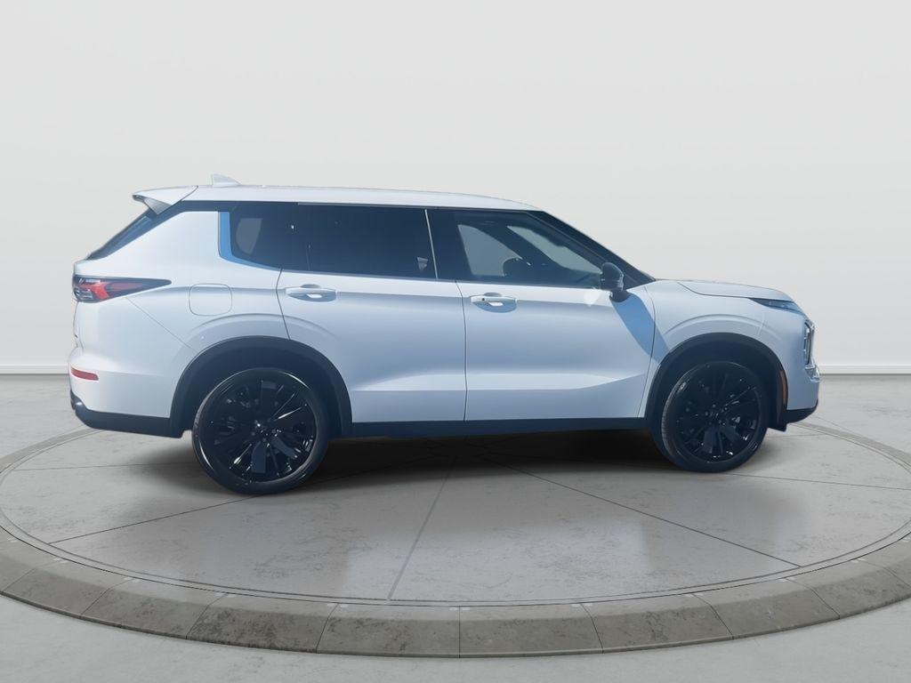 new 2026 Mitsubishi Outlander car