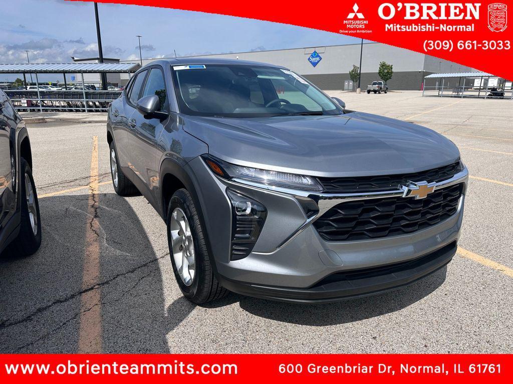 used 2025 Chevrolet Trax car, priced at $21,612