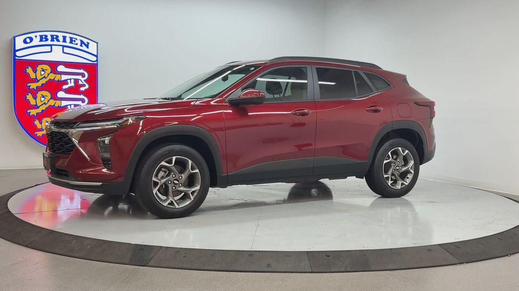 used 2025 Chevrolet Trax car, priced at $22,300