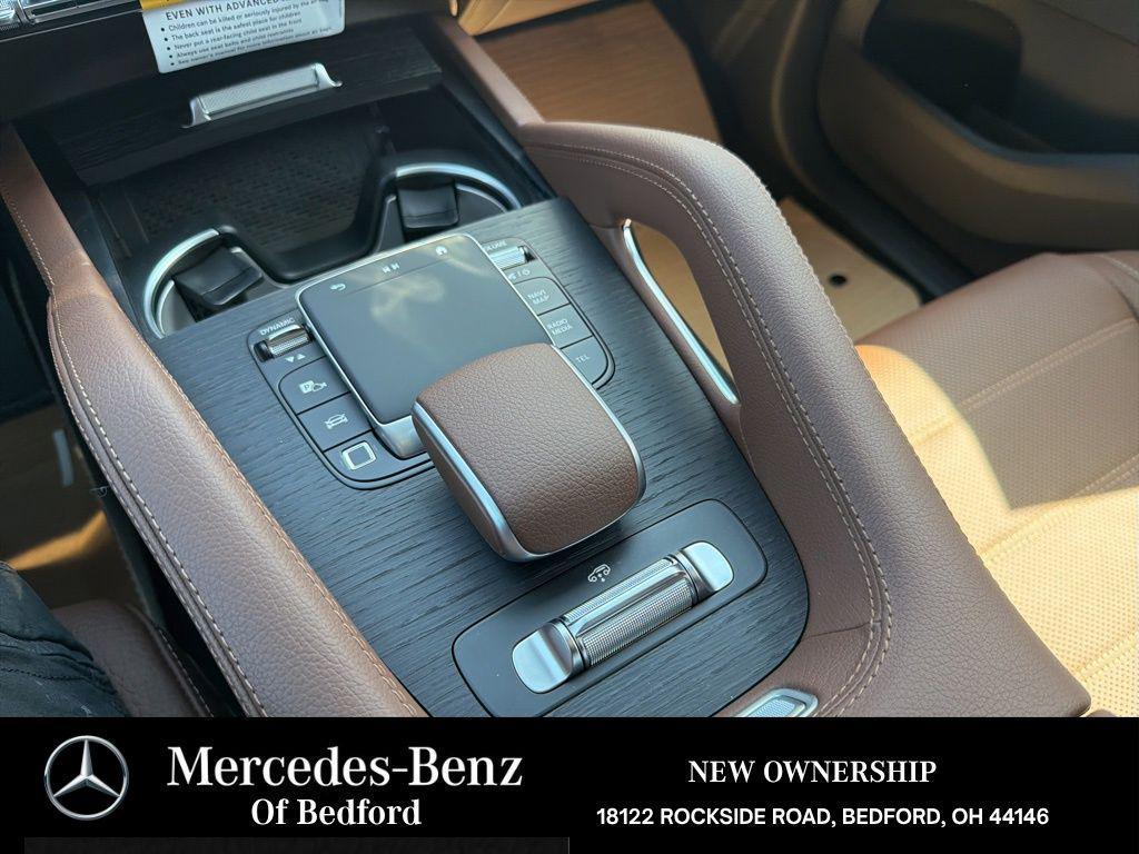 new 2026 Mercedes-Benz GLE 580 car, priced at $104,633