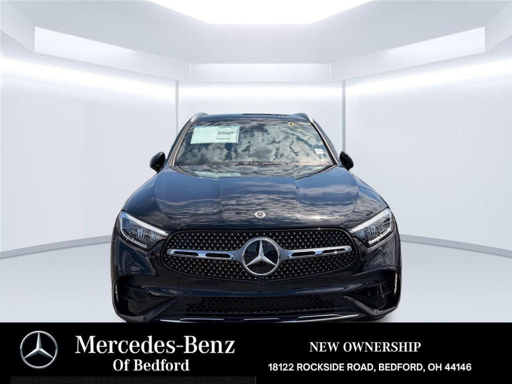 new 2026 Mercedes-Benz GLC 300 car