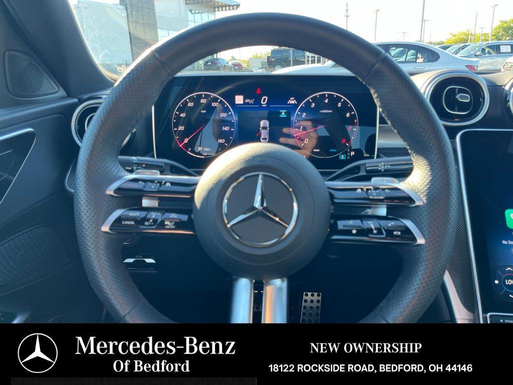 Mercedes-Benz C-Class view 24