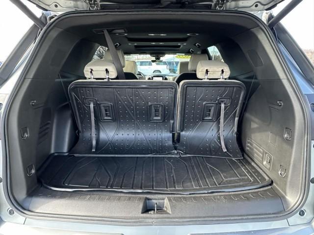 used 2023 Chevrolet Traverse car, priced at $35,998