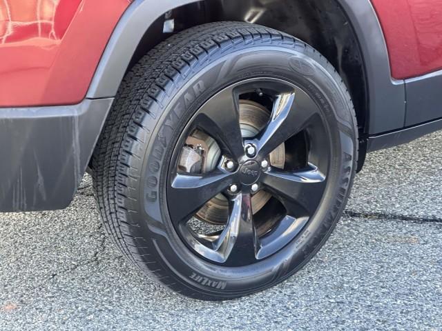 used 2020 Jeep Cherokee car, priced at $17,998