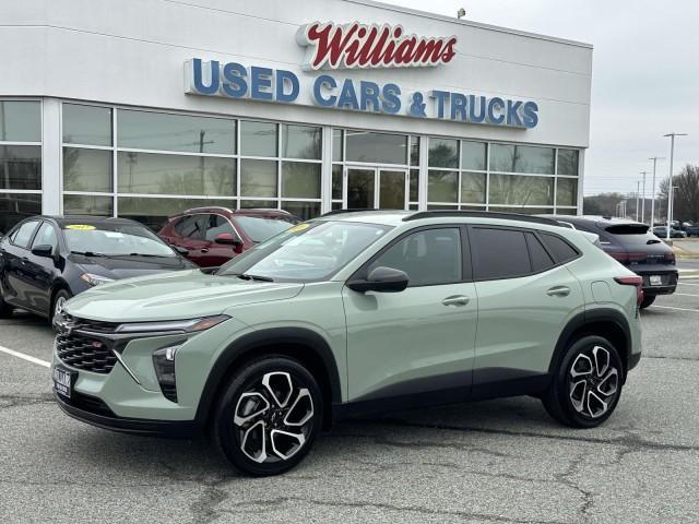 used 2024 Chevrolet Trax car, priced at $22,498