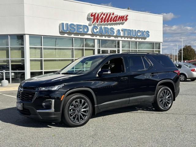 used 2023 Chevrolet Traverse car, priced at $37,998