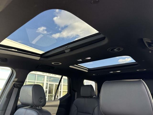 used 2023 Chevrolet Traverse car, priced at $37,998