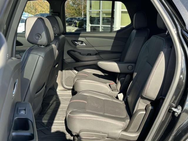 used 2023 Chevrolet Traverse car, priced at $37,998