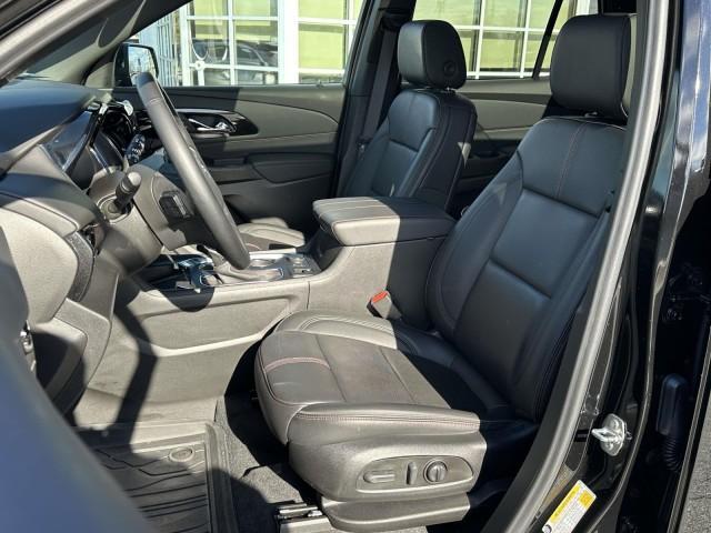 used 2023 Chevrolet Traverse car, priced at $37,998