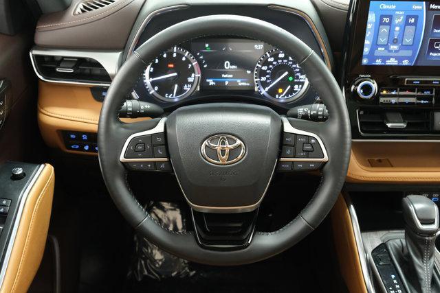 used 2022 Toyota Highlander car, priced at $41,988