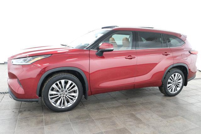 used 2022 Toyota Highlander car, priced at $41,988