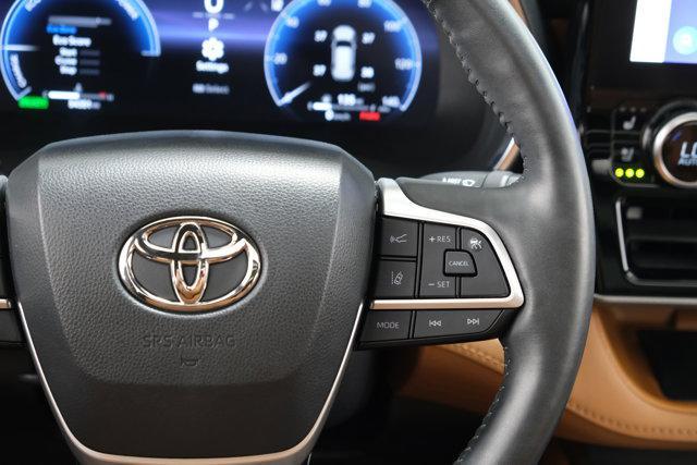 used 2023 Toyota Highlander Hybrid car, priced at $44,488