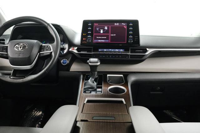 used 2023 Toyota Sienna car, priced at $43,333