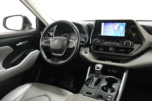 used 2023 Toyota Highlander car, priced at $32,692